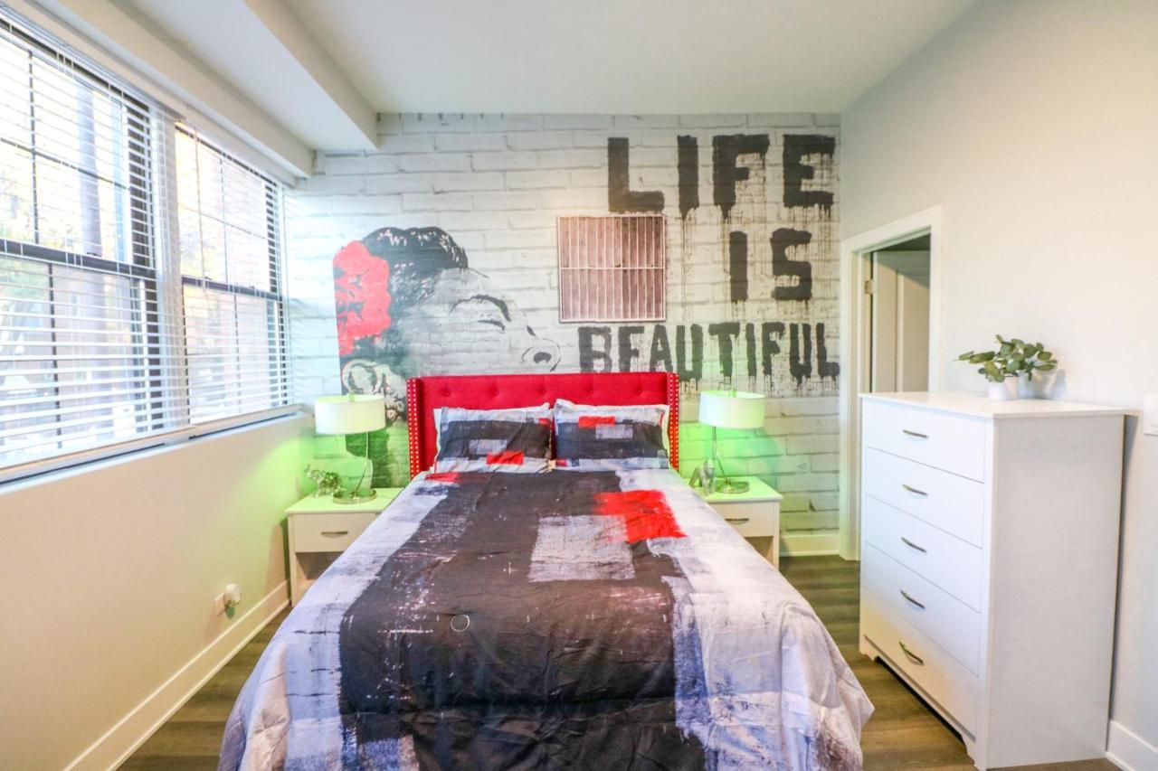 Windy Heart Apartment Chicago